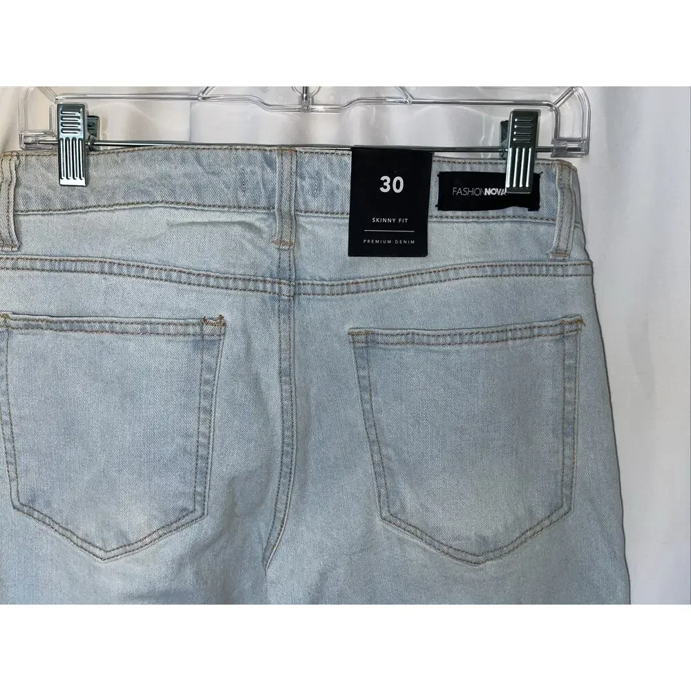 NEW Fashion Nova Mens ‘Cornell’ Light Wash Skinny Jean 29” Inseam Size 30